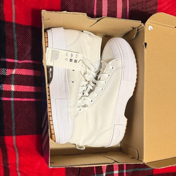 Adidas Nizza Trek W Sneakers White | Women’s 9 | NIB - Picture 7 of 9